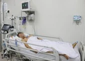 500 người từng mua pate Minh Chay chưa thể liên lạc được ảnh 2 Bệnh nhân thứ 10 bị ngộ độc do thực phẩm pate Minh Chay