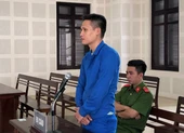 Thanh niên ngồi tù vì đưa dao cho bạn gây án ảnh 2 Chém bạn cùng phòng suýt chết vì bị giành... gối ngủ