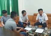 Quảng Nam: Cựu Chủ tịch và 2 Phó Chỉ huy Quân sự xã bị khởi tố ảnh 2 Chủ tịch xã liên quan đến tẩu tán gỗ lậu bị bắt