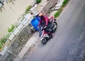 Công an Thủ Đức khuyến cáo nạn trộm cắp, cướp giật cuối năm ảnh 2 Công an cảnh báo tội phạm cướp giật mùa cận Tết