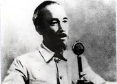 Nguyên Phó Thủ tướng Vũ Khoan: Học Bác ở 'nói đi đôi với làm' ảnh 3 Chủ tịch Hồ Chí Minh với ‘Dân tộc - Tổ quốc - Nhân dân’