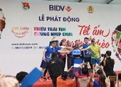 Lần đầu có giải chạy 1 cự ly, quyên góp tiền mổ tim cho trẻ em ảnh 2 16.000 người chạy ‘Tết ấm cho người nghèo’