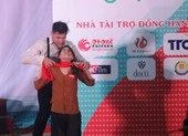 41 hoa khôi sinh viên tranh tài nhan sắc và sự thông minh ảnh 2 Thí sinh Hoa khôi sinh viên gây ấn tượng mạnh với màn múa