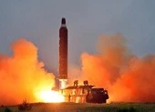 Ông Trump tin sẽ đạt được thỏa thuận hạt nhân với Triều Tiên ảnh 2 Hàn Quốc: Thứ Triều Tiên vừa phóng không phải tên lửa