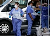 Ông Trump tuyên bố COVID-19 là tình trạng khẩn cấp quốc gia ảnh 2 Thả nổi đỉnh dịch COVID-19: 12 triệu dân Anh có thể chết