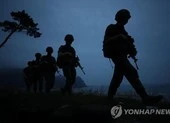 Triều Tiên chuẩn bị rải truyền đơn quy mô lớn sang Hàn Quốc ảnh 2 Quân đội Triều Tiên xuất hiện ở khu vực phi quân sự
