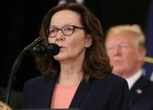 Trước lễ nhậm chức của ông Biden: Loại 12 vệ binh 'đáng ngờ' ảnh 2 Giám đốc CIA từ chức một ngày trước lễ nhậm chức ông Biden