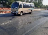 BOT Cai Lậy có gì lạ sau hơn 2 năm tạm dừng thu phí ảnh 8 Tuyến tránh Cai Lậy có nhiều đoạn xuống cấp, không an toàn