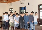 Đường dây cá độ bóng đá tiền tỉ ở TP Đà Nẵng lãnh án ảnh 2 25 bị cáo trong đường dây cá độ 15 triệu USD lãnh án