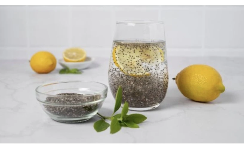 Thay vì uống soda người bệnh tiểu đường có thể uống nước thảo dược, nước chanh. Ảnh: Boldsky. ảnh 2 Nguoi-benh-tieu-duong-nen-uong-soda-kieng-hay-soda-thuong-1.jpg