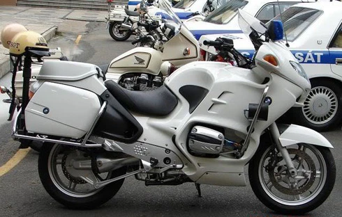 Một trong những chiếc BMW R series với dung tích động cơ trên 1.000 phân khối. Ảnh: OS. R1000RTP-8357-1405206871.jpg