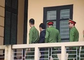 Vụ ông Đinh La Thăng: Báo chí khó khăn khi tác nghiệp ảnh 3 Thắt chặt an ninh tại phiên xử ông Đinh La Thăng