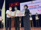 Lý do chưa thể di dời trụ điện trên Tỉnh lộ 9 ảnh 4 EVNHCMC đơn vị tiên phong ủng hộ quỹ vì người nghèo TP.HCM