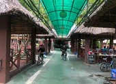 Tiếp tục tháo dỡ 11 công trình sai phép ở Bình Chánh ảnh 1 Chiếm rạch, lấy đất lúa… làm khu ẩm thực gần 25.000 m2