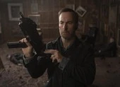 Bob Odenkirk - ngôi sao hành động của 'Nobody' ảnh 6 'Nobody' tung trailer hé lộ nhiều phân cảnh cận chiến mãn nhãn