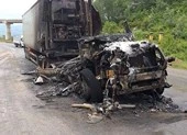 Tai nạn liên hoàn, tuyến huyết mạch Bắc –Nam kẹt cứng ảnh 4 Cháy xe đầu kéo, đường tránh Nam Hải Vân kẹt xe gần 3 km