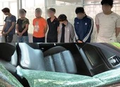 Tạm giữ thanh niên say rượu đập phá nhiều nhà, ô tô ảnh 3 Đà Nẵng: Bắt nhóm thanh thiếu niên đập kính hàng chục ô tô
