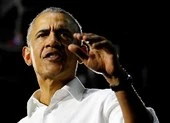 Vận động cho đảng Dân chủ, ông Obama nói gì khi bị la ó? ảnh 4 Ông Obama: Chính phủ Trump chơi 'trò chính trị' trước bầu cử