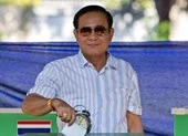 Bầu cử Thái Lan: Đảng thân quân đội có cơ hội vượt Pheu Thai ảnh 7 Hơn 51 triệu cử tri Thái Lan lần đầu đi bỏ phiếu sau 8 năm