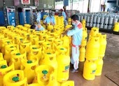 Bắt quả tang vụ sang chiết gas trái phép ở Hải Phòng ảnh 3 Thuê người làm nghẽn hotline của đối thủ bán gas