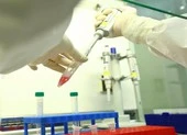 TS Phan Trọng Lân: Ca nhiễm Omicron ở Việt Nam không có khả năng lây cộng đồng ảnh 1 Bộ Y tế cho phép sử dụng test nhanh xác định F0 đã khỏi bệnh