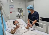 Người đàn ông tử vong sau khi xông hơi ở TP.HCM ảnh 1 Sức khỏe hai chị em ngộ độc pate chay nặng giờ ra sao?