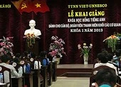 Đà Nẵng: Khởi tố tiến sĩ giả bôi nhọ lãnh đạo trường ảnh 4 Vạch mặt giáo sư, tiến sĩ dỏm!