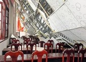 Đang tìm đơn vị giám định vụ sập mái hội trường thị trấn ảnh 2 Công an vào cuộc vụ sập mái hội trường sau tám tháng bàn giao