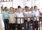 An Giang: Triệt xóa điểm lắc tài xỉu 'quý bà' trong vườn xoài ảnh 3 Đề nghị truy tố 7 người đưa hối lộ cho thanh tra giao thông