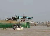 Nỗ lực tìm Đại úy CSGT mất tích trên sông khi tuần tra ảnh 3 Vẫn đang tìm kiếm Đại úy công an mất tích ở Sông Hậu