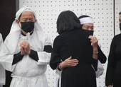 'Bài học từ bác Hai Nghĩa là gần dân để không tham nhũng' ảnh 3 Nhiều hình ảnh xúc động tại lễ tang ông Hai Nghĩa ở Bến Tre