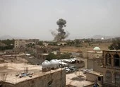 Trùm chế tạo bom al-Qaeda có thể đã bị tiêu diệt ảnh 3 Xe buýt trúng không kích của Saudi, hàng chục trẻ em chết