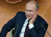 VIDEO: Ông Putin mặc đồ bảo hộ vô viện thăm bệnh nhân COVID-19 ảnh 2 Nga thực hiện mọi biện pháp bảo vệ ông Putin trước COVID-19