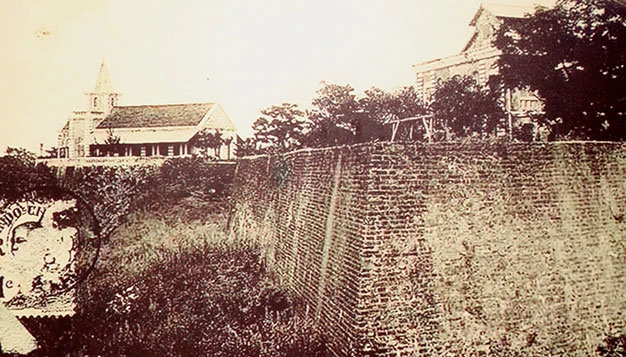 Thành Điện Hải, phòng tuyến phía nam Hải Vân - Ảnh tư liệu Thành Điện Hải, phòng tuyến phía nam Hải Vân - Ảnh tư liệu