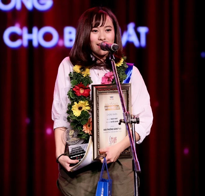 Để khuyến khích tính sáng tạo cao trong nghệ thuật,Giải thưởng sáng tạo dành cho bài hátđã được nhạc sĩ Lương Minh và nhạc sĩ Lưu Thiên Hương trao cho ca khúcNgày khátcủa nhạc sĩ Huyền Sambi (thể hiện: Trung Quân, hoà âm phối khí: Khắc Hưng). Vũ Cát Tường nhận cơn mưa giải thưởng tại Bài hát Việt 2014