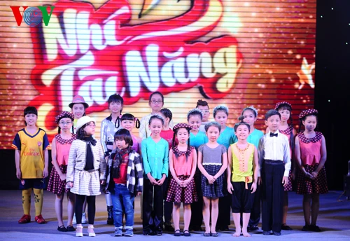 Những tài năng nhí khiến mọi người 'phát sốt' ảnh 9 Những tài năng nhí khiến mọi người 'phát sốt' ảnh 9