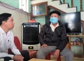 'Tôi đau vì 74 người bạn vẫn còn nằm lại ở Hoàng Sa' ảnh 5 Đoàn cán bộ UBND huyện Hoàng Sa thăm các nhân chứng Hoàng Sa