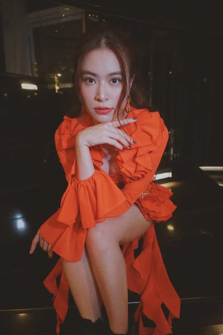 Hoàng Thuỳ Linh chính thức xin lỗi sau những tranh cãi về phát ngôn, ứng xử ảnh 2 hoang-thuy-linh1.jpg