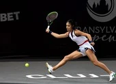 Hạt giống số 1 thua sốc tại Vienna ATP ảnh 2 Clip Raducanu thẳng tiến tại giải đấu ở cố hương