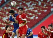 Malaysia học cách bóng đá Việt Nam trả lương thầy Park ảnh 4 Thầy Park lo cầu thủ hai đội 'bốc hỏa', Polking thức suốt 20 tiếng