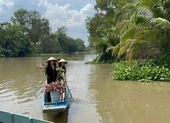 Á hậu Thúy An xinh đẹp rạng rỡ trong ngày cưới ảnh 6 Á hậu Thúy An tất bật chuẩn bị đám cưới tại quê nhà