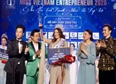 Vụ tổ chức thi chui Hoa hậu Doanh nhân: Phạt 90 triệu ảnh 2 Vụ hoa hậu doanh nhân tố lừa đảo: Người trong cuộc nói gì?
