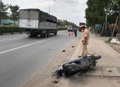 Xe chở rác cán chết người trên đường Võ Văn Kiệt ảnh 3 Người phụ nữ ở Bình Dương bị xe container cán chết thương tâm
