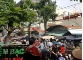 Cháy lớn ở Chung cư Vườn Lài, cả trăm cư dân hoảng loạn ảnh 3 Cháy nhà gần chợ ở Tân Phú, nhiều người náo loạn