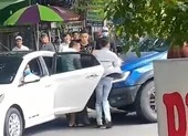 Nguyên nhân vụ lao xe giải cứu bạn ở Gò Vấp ảnh 2 Lao xe bán tải vào nhóm người để giải cứu bạn