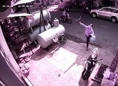 Vợ bỏ nhà đi, chồng khốn khổ vì bị đòi nợ ném đá, tạt sơn ảnh 3 Điều tra nhóm tạt sơn, khủng bố để đòi nợ