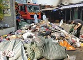 Nhóm 'phượt' gặp khúc cua, 4 xe máy lao vào nhà dân ảnh 7 Cháy ở công ty viễn thông, các chủ cửa hàng kế bên ôm đồ tháo chạy