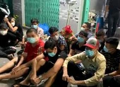 Trinh sát 18 giờ quên Tết truy bắt kẻ đạp xe khiến 2 người chết ở Bình Tân ảnh 6 Tạm giữ 3 người để điều tra về hành vi tổ chức đánh bạc ở quận Bình Tân