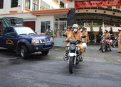 Bình Thạnh xử lý hàng loạt vi phạm trong ngày đầu cao điểm trấn áp tội phạm ảnh 4 TP.HCM, Bình Dương, Đồng Nai ra quân trấn áp tội phạm