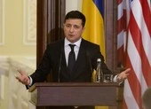 Tiết lộ quan điểm của ông Macron về khủng hoảng Ukraine ảnh 2 Ông Zelenskiy đáp trả ông Putin